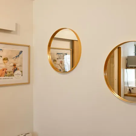 Entre Troyes Murs, 4 Avec Parking, Troyes * Sainte-Savine