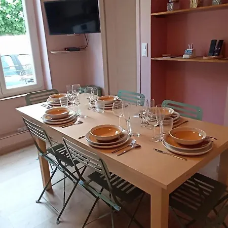 Entre Troyes Murs, 4 Avec Parking, Troyes Appartement *