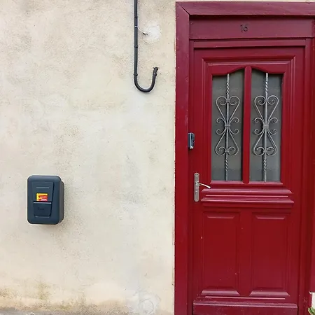 Appartement Entre Troyes Murs, 4 Avec Parking, Troyes